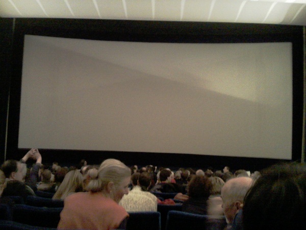 Lærredet afmasket til 70mm-formatet